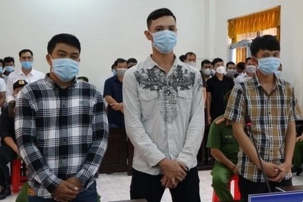 Xet xu vu 47 thanh nien hon chien lam chet nguoi o Phu Quoc hinh anh