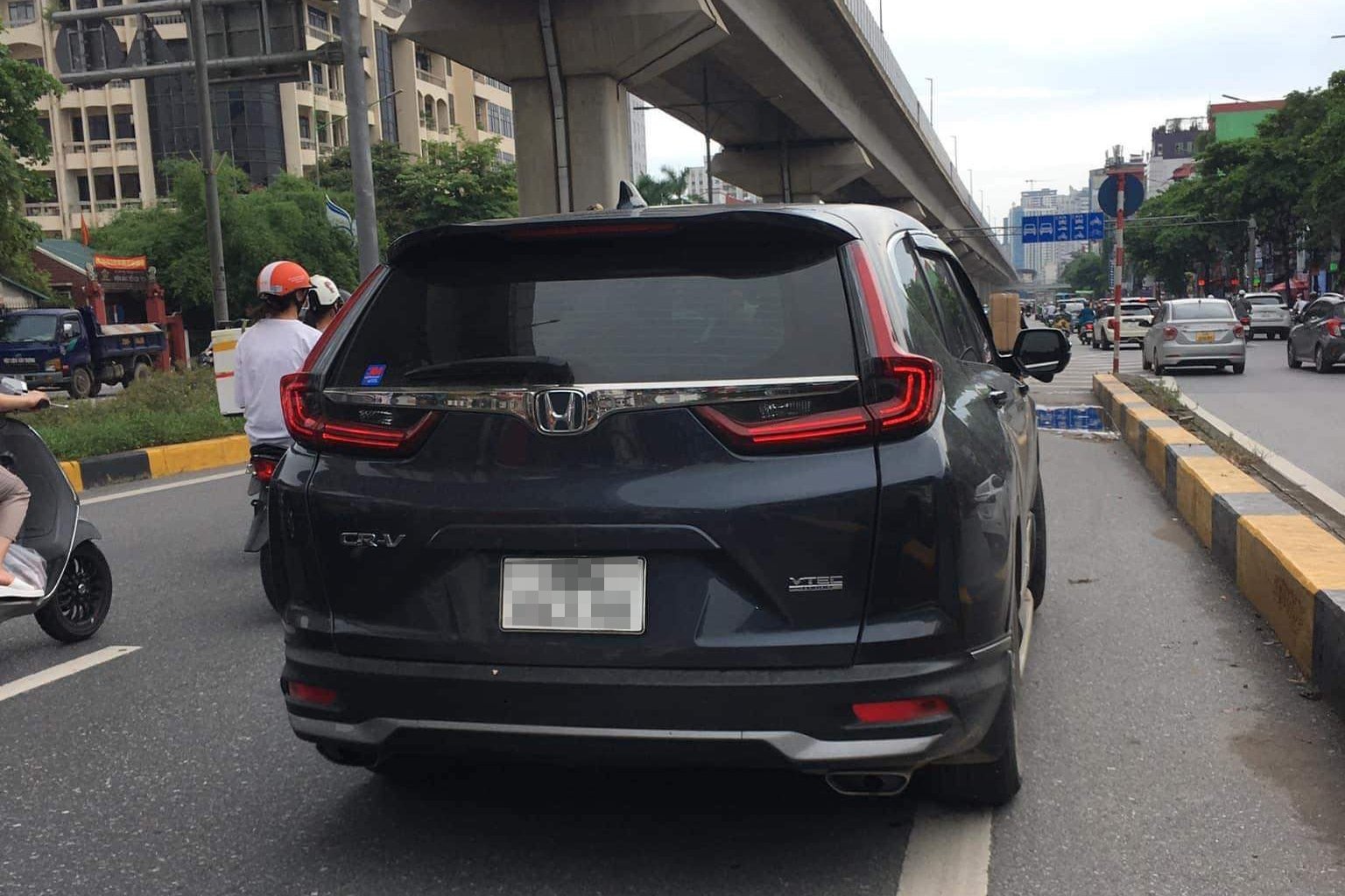 bi tai xe Honda CR-V hanh hung anh 1