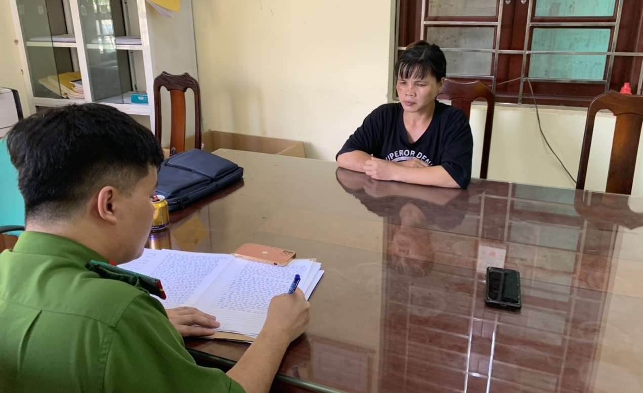 vo chem chong vi mau thuan anh 1