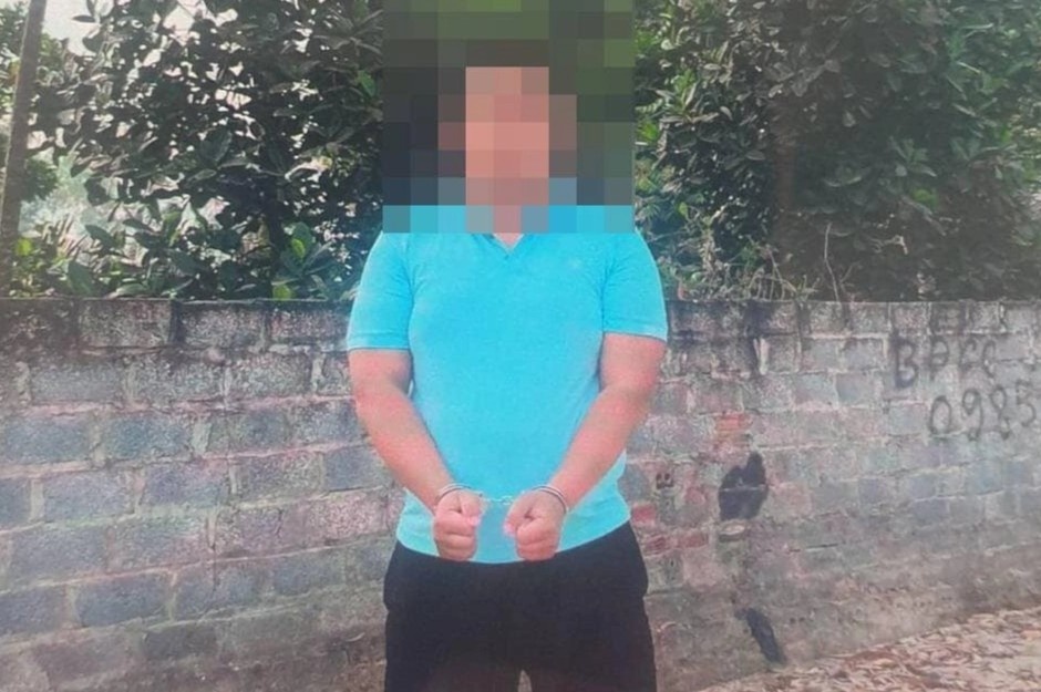 Chup anh song ao voi cong so 8, 2 nguoi bi phat 30 trieu dong hinh anh