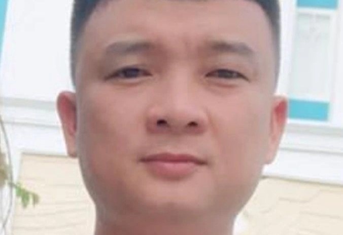 Truy na ke cam dau bang nhom bao ke o cho dau moi hinh anh