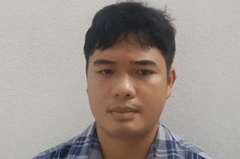 Ke dung sung cuop tai san bi bat sau nua gio gay an hinh anh