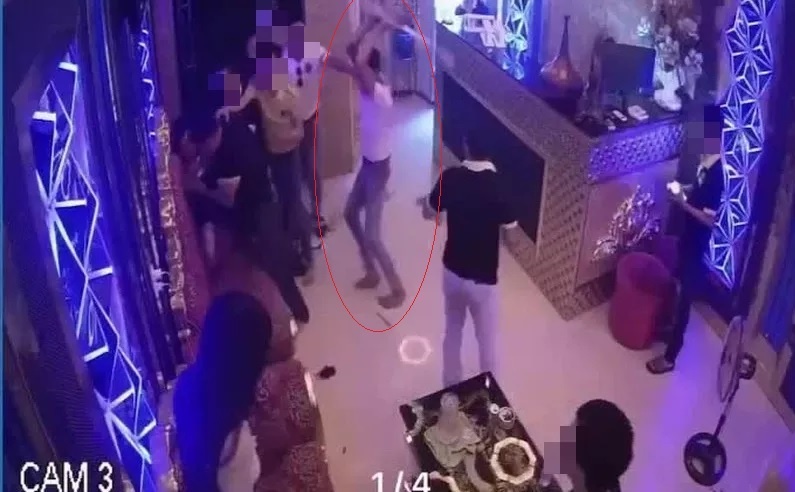 Dap pha quan karaoke o Tay Ninh vi mau thuan voi nguoi tinh hinh anh