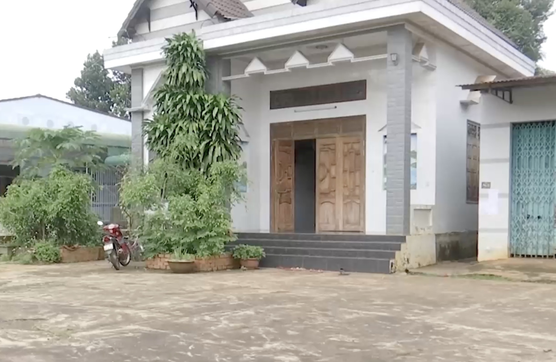 Mat sach tai san vi ky hop dong gia cach khi mua ban dat hinh anh