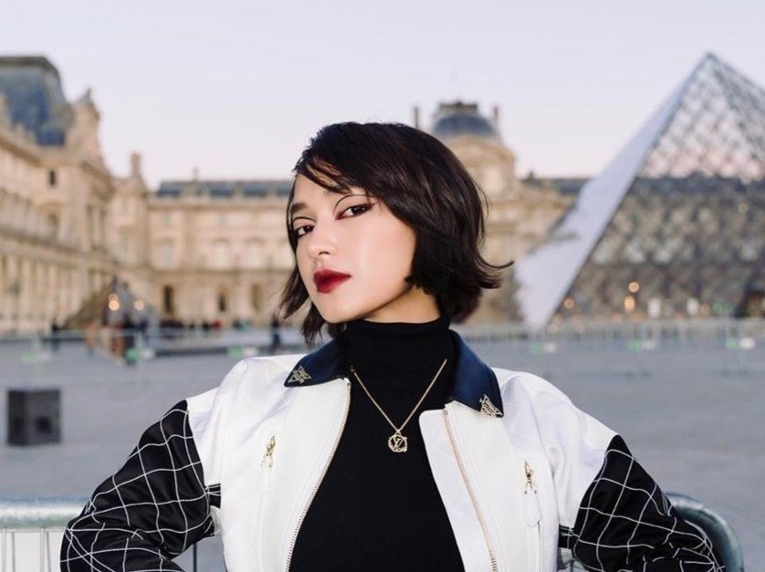 Chau Bui va loat fashionista Viet co so thich du lich, kham pha hinh anh