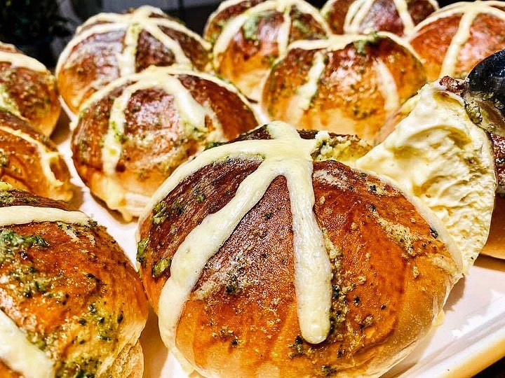 Ca phe Dalgona va nhung mon Han duoc long dan mang hinh anh