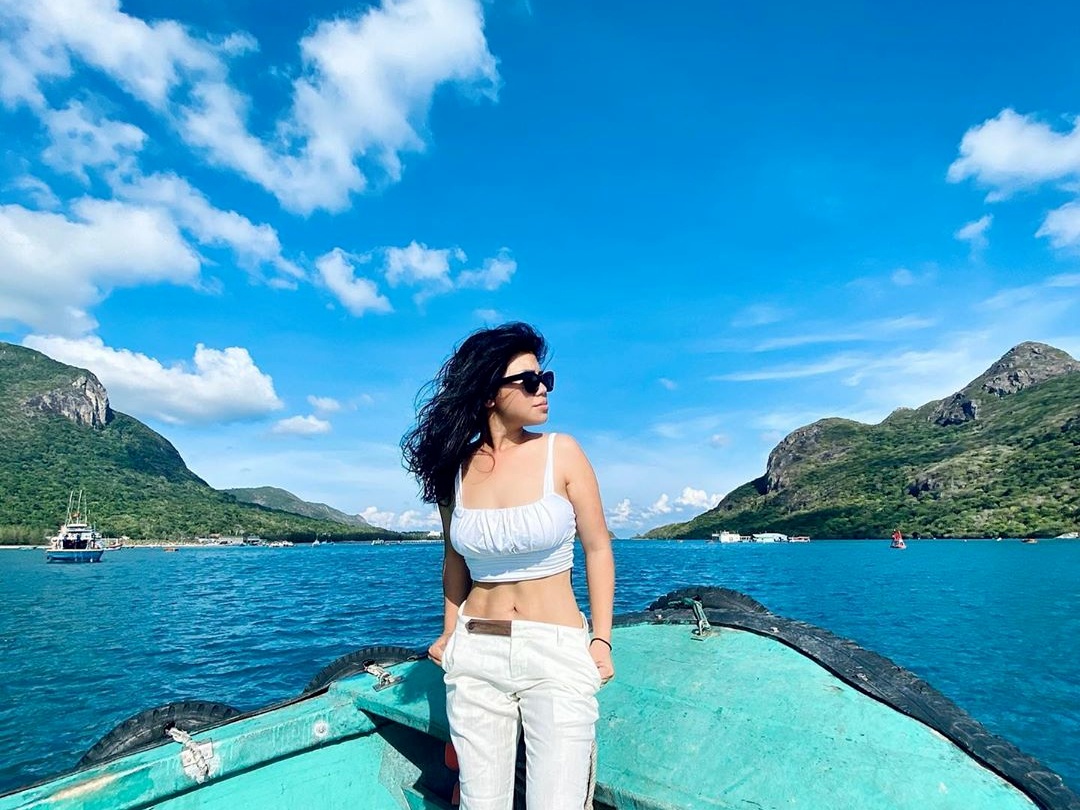 5 vung bien dep hut gioi tre Viet check-in hinh anh