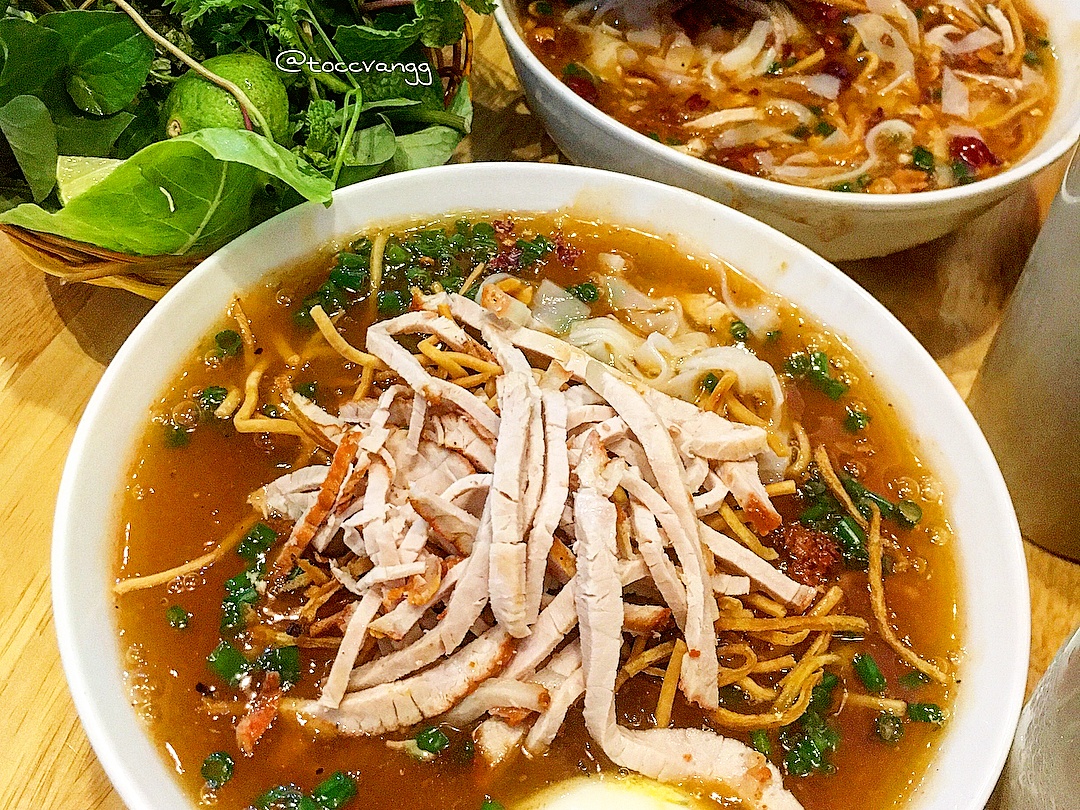 Thang co, con sui va loat mon ngon la o Sa Pa hinh anh