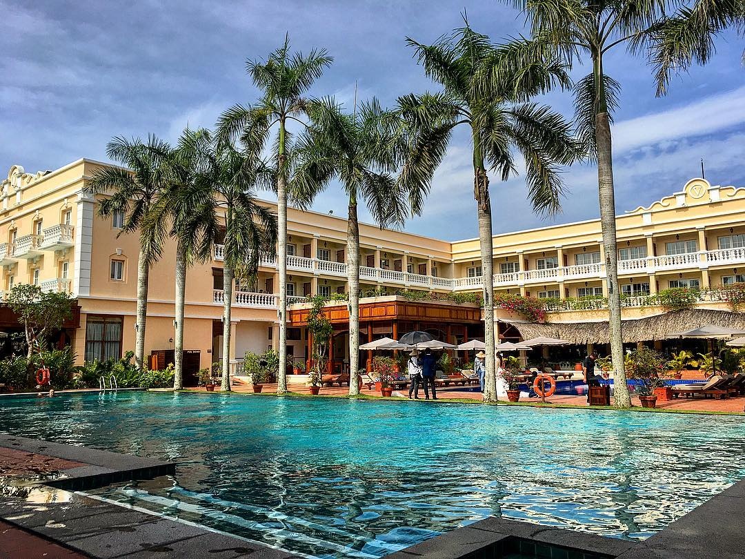 Ve mien Tay thu gian tai 5 khu nghi duong sang trong hinh anh