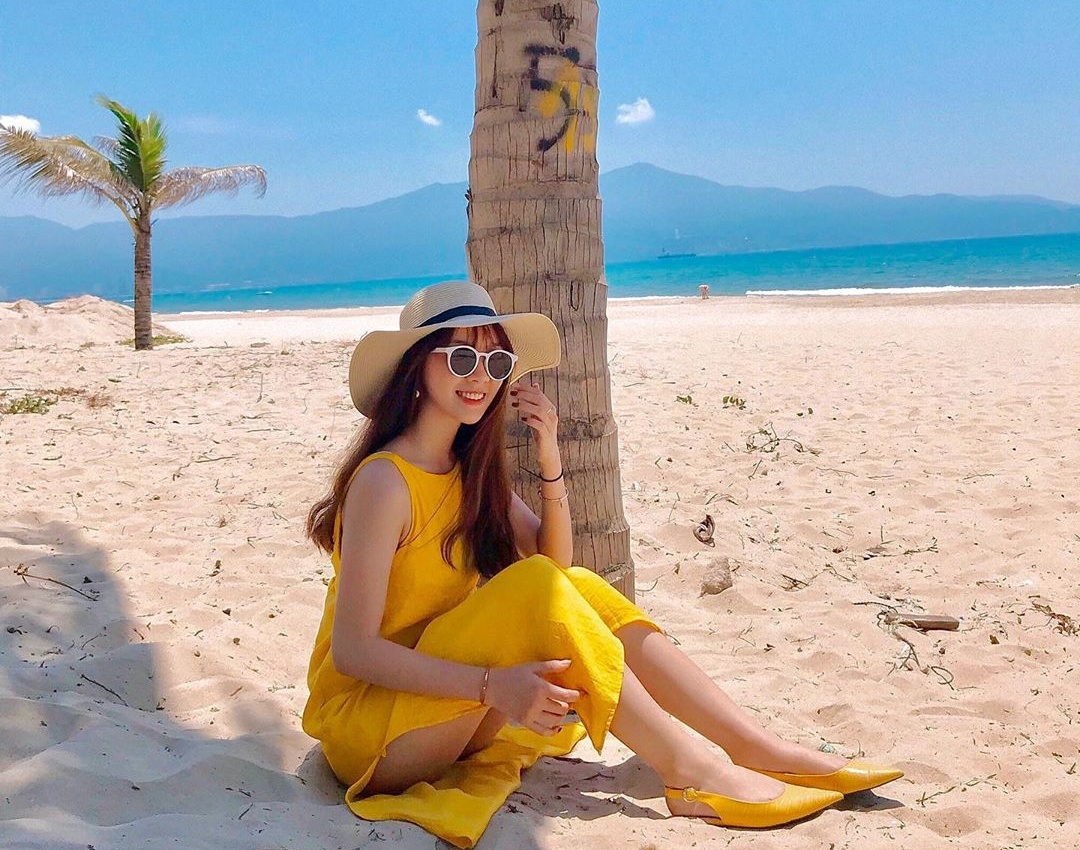 Ve mien bien xanh, nang vang tai 4 bai tam Da Nang hinh anh