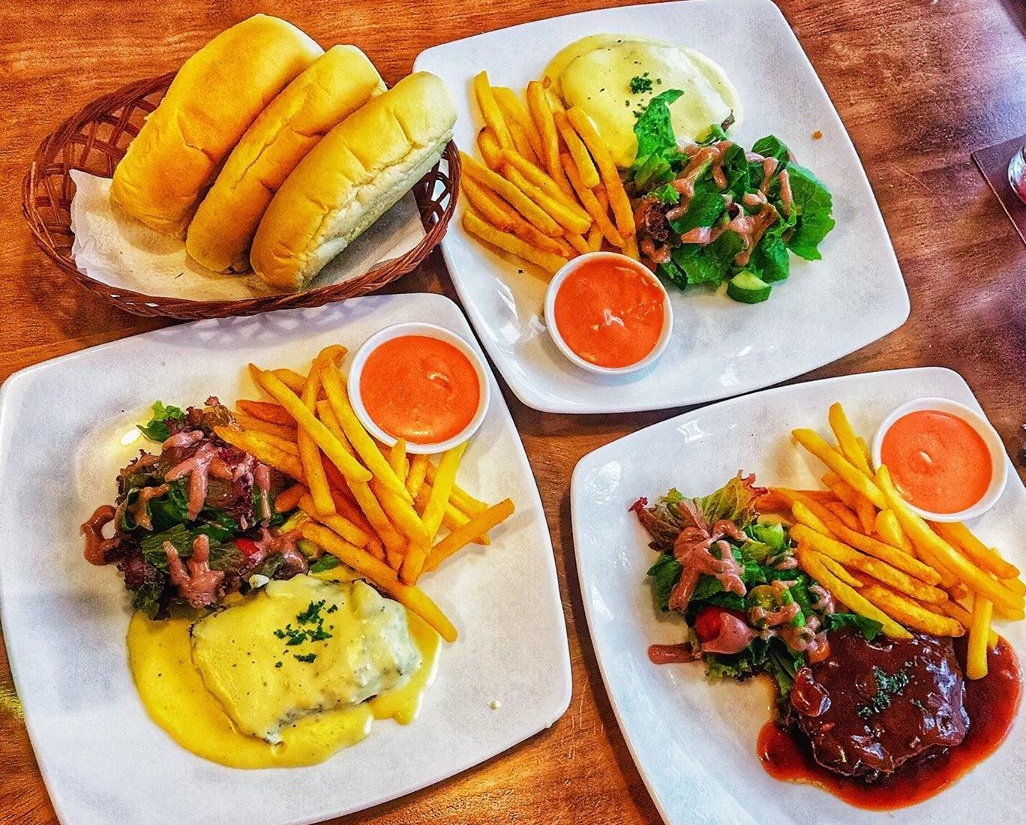 5 nha hang 'mon Tay gia Viet' hut thuc khach tai TP.HCM hinh anh