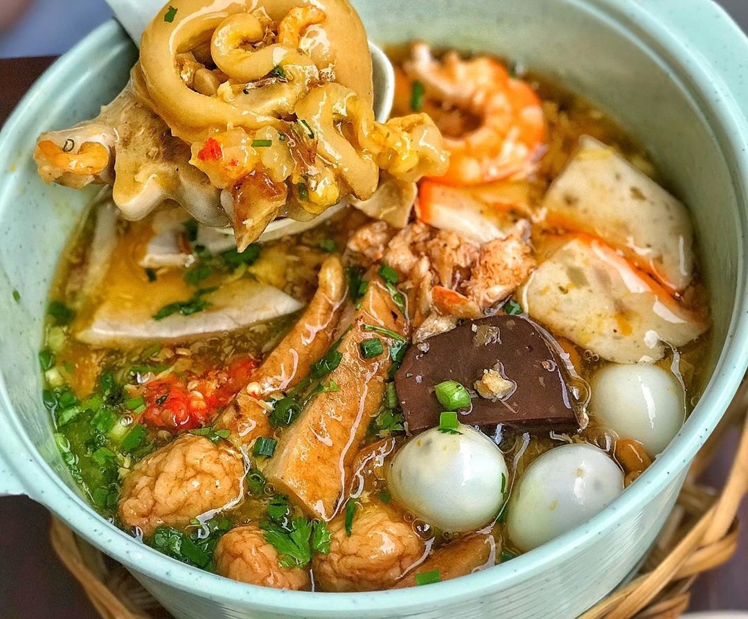 Nhung huong vi banh canh doc dao tai TP.HCM hinh anh