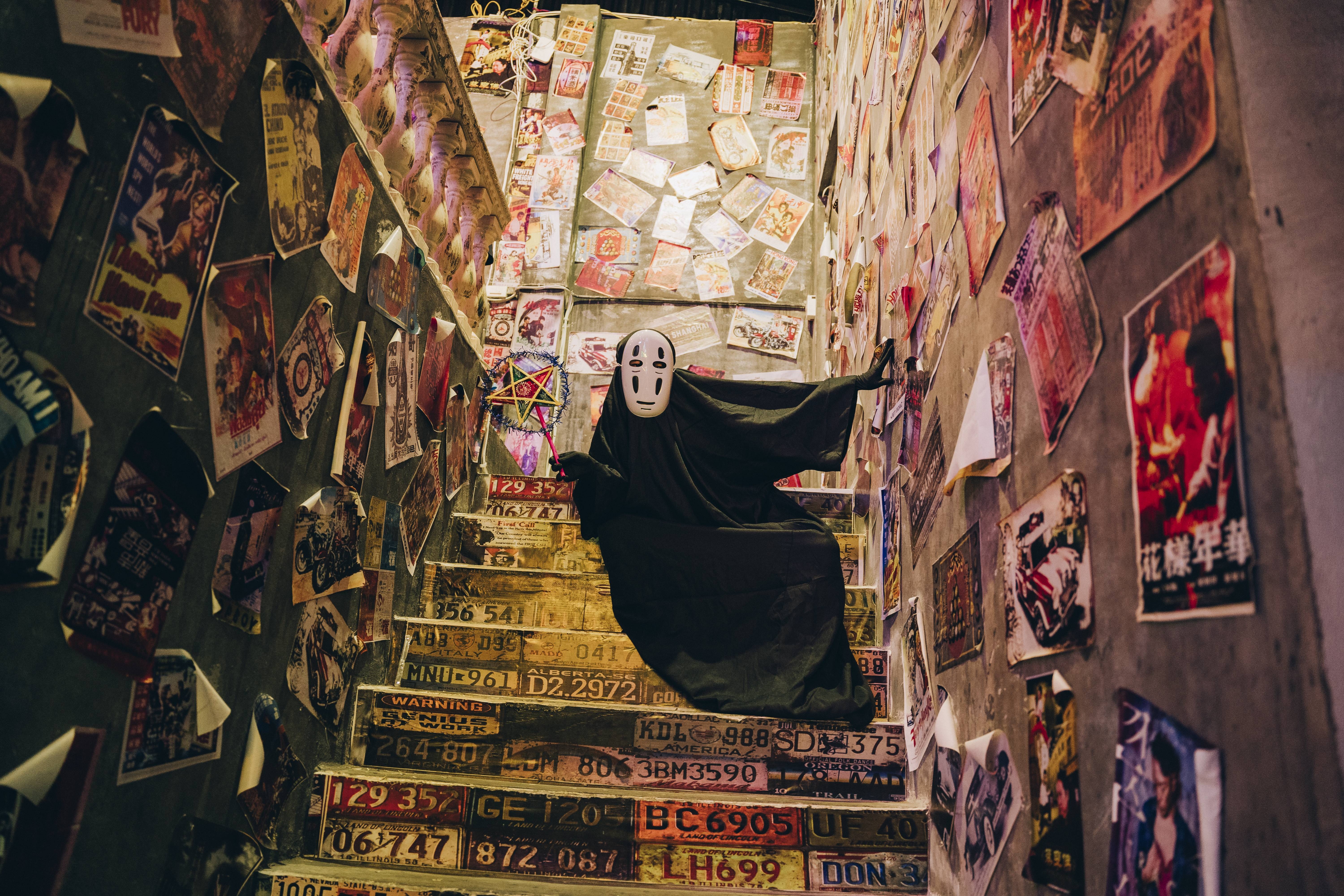 Vo Dien xuat hien tren pho Ha Noi dip Trung Thu hinh anh