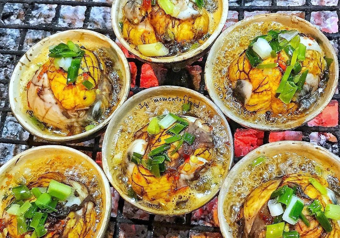 An gi trong dem Halloween tai TP.HCM hinh anh