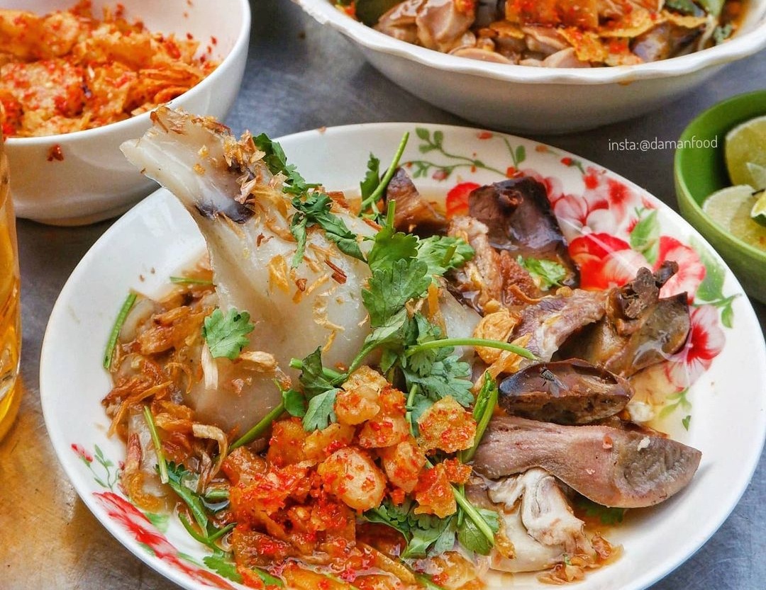 4 kieu pho la tai TP.HCM hinh anh