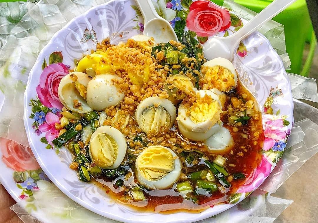 Dia chi thuong thuc banh trang cham tai TP.HCM hinh anh