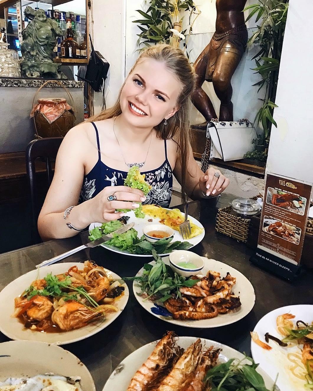 Pho am thuc nuoc ngoai o TP.HCM anh 1