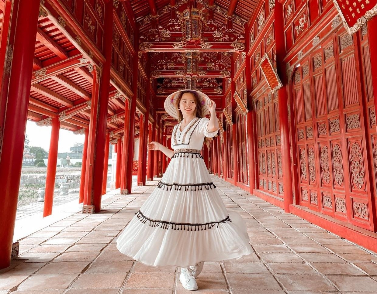 Cac tour kham pha Hue trong ngay hinh anh