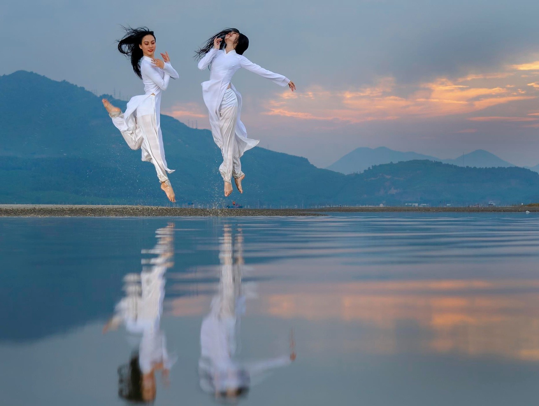 Noi nao duoc menh danh 'Tuyet tinh coc mien Trung'? hinh anh