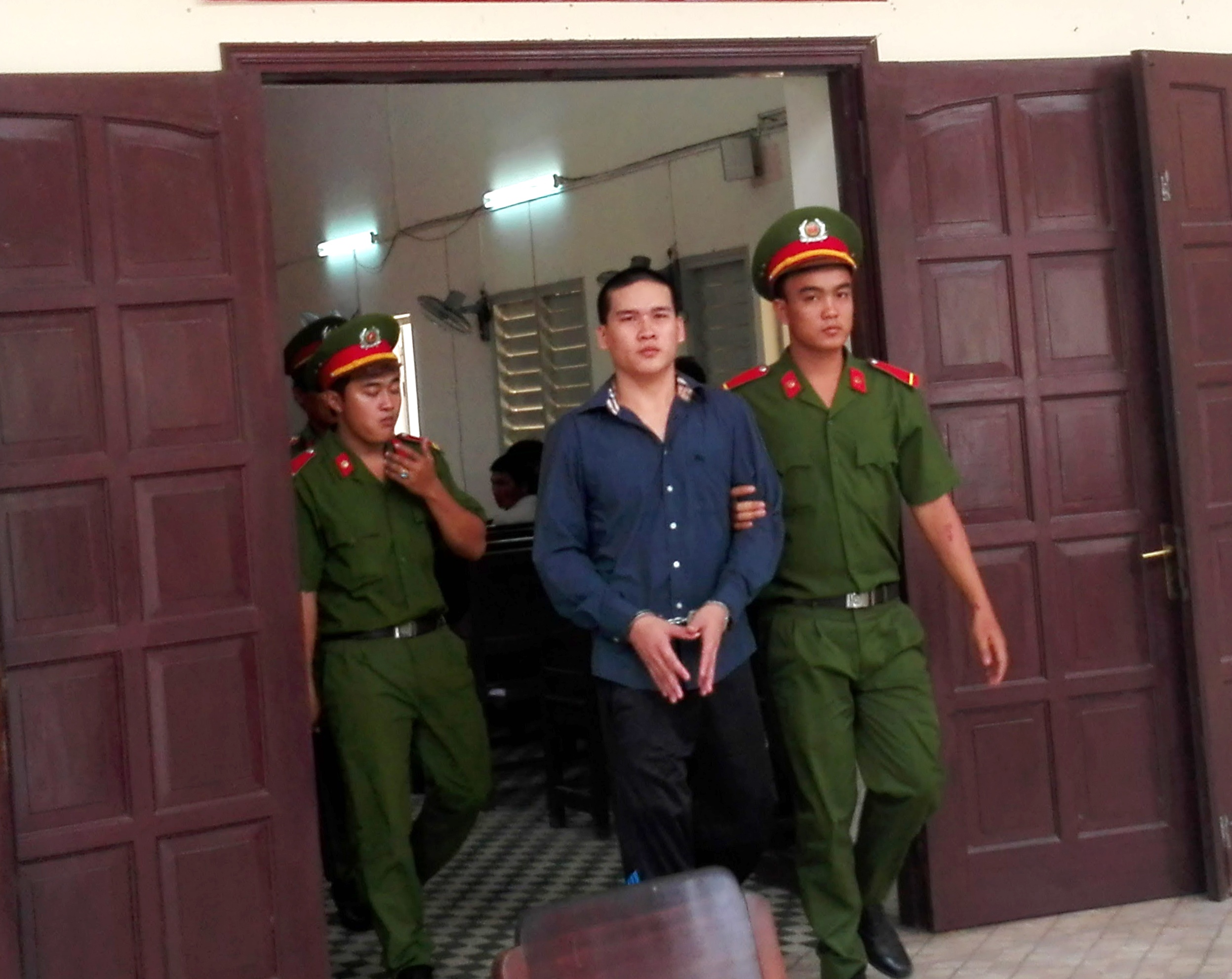 Án mạng từ tiếng nẹt pô ảnh 1 An mang tu tieng net po anh 1