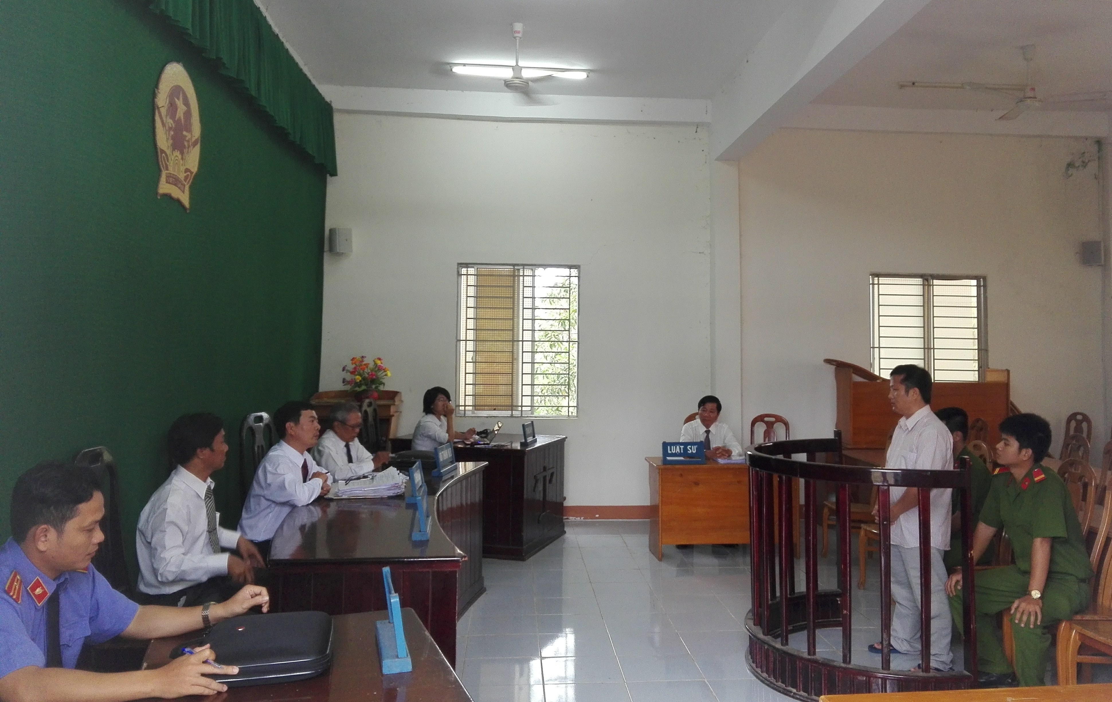 Chạy án ảnh 1 Chay an anh 1