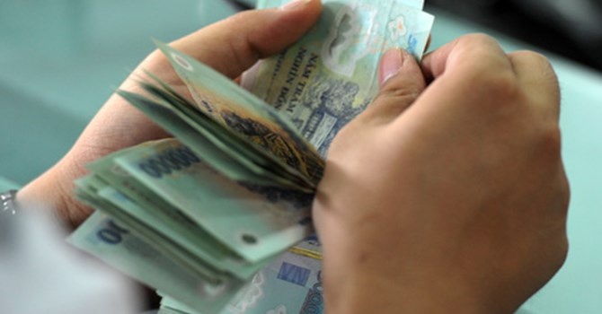 Nguyen can bo huyen uy bi truy to vi lua gan 600 trieu hinh anh