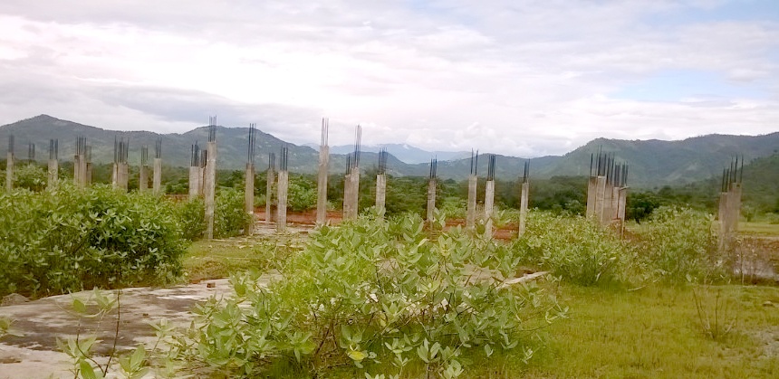 Truong nghe 60 ty dong sau 7 nam chi xay xong mong tru hinh anh