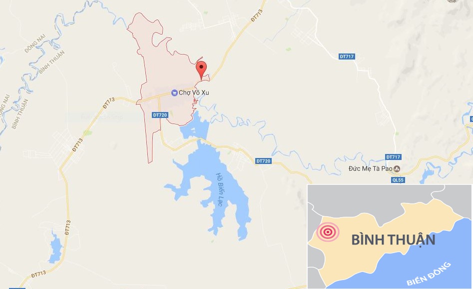 tai xe cung oto chim duoi song anh 2