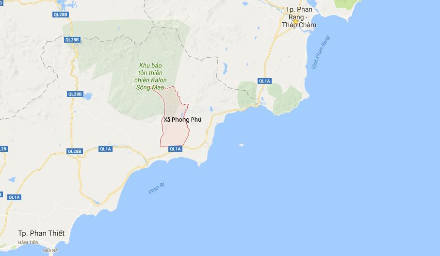 Nam thanh nien bi bat troi danh trong thuong anh 1