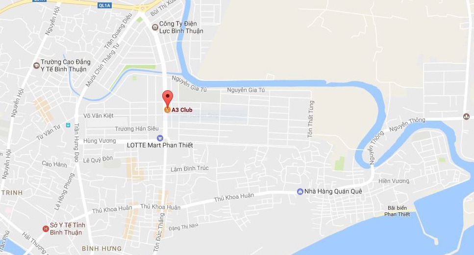 Bi dam chet vi treu gheo gai truoc quan bar anh 2