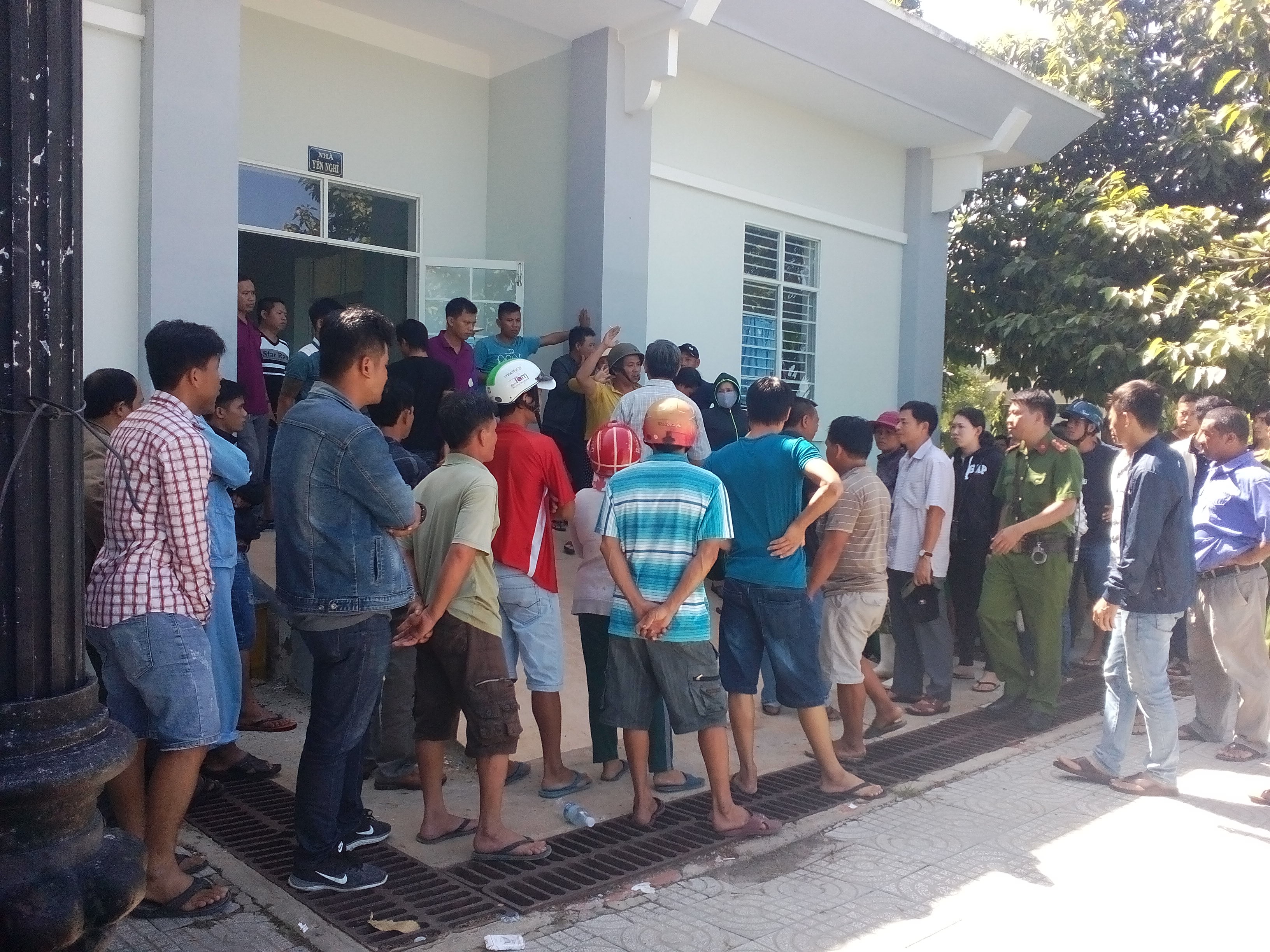 tu vong o tru so cong an anh 2