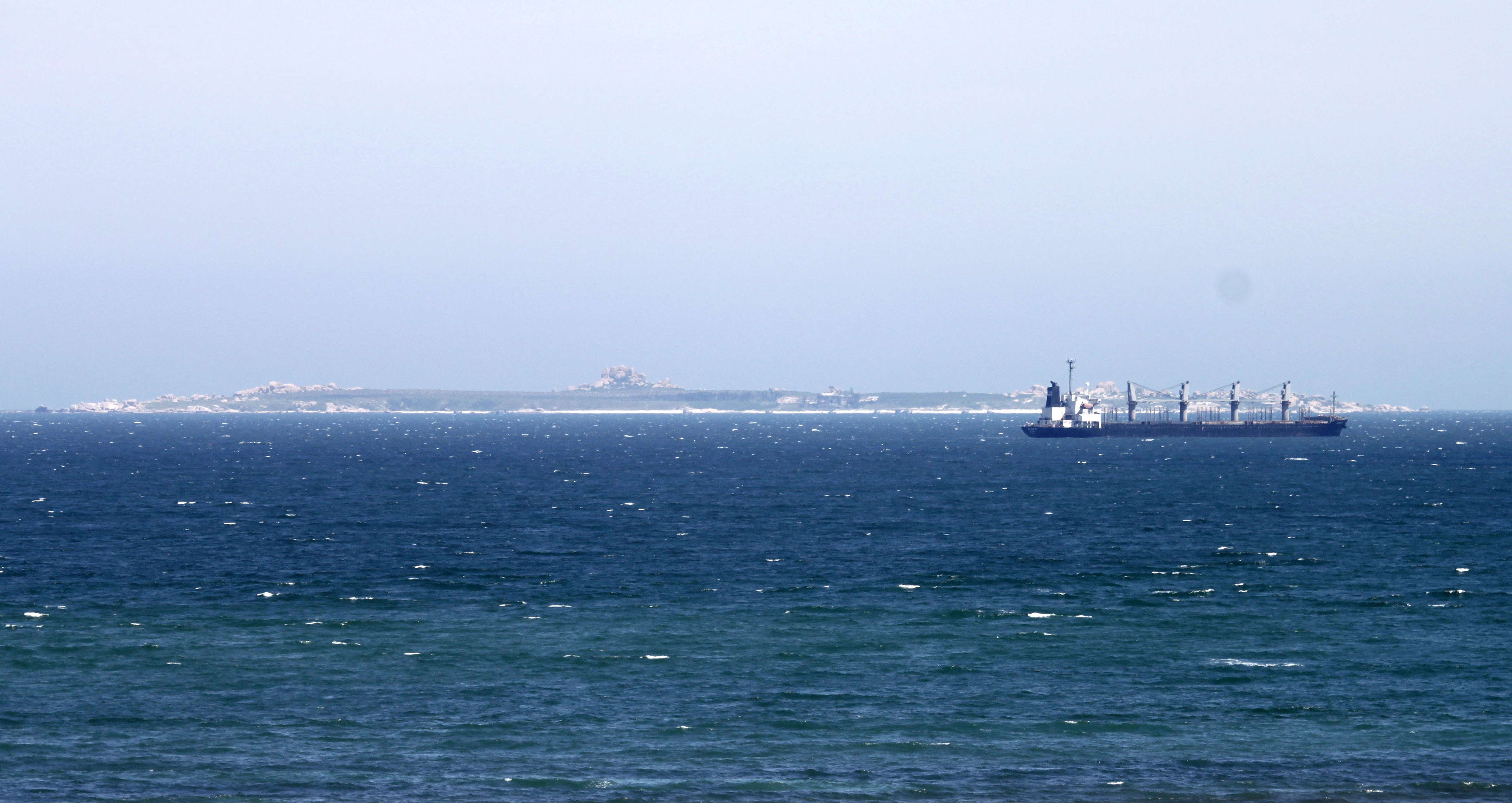 Kien nghi dung chat nao vet xay ke lan bien chong xoi lo anh 2