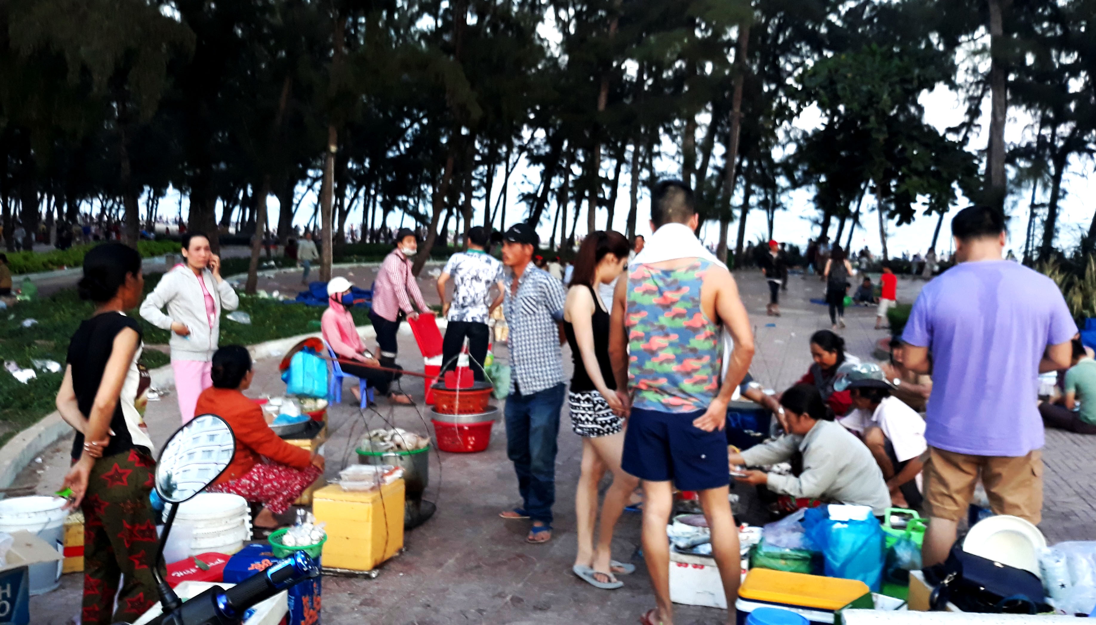 Hon 40.000 luot du khach den Binh Thuan anh 9