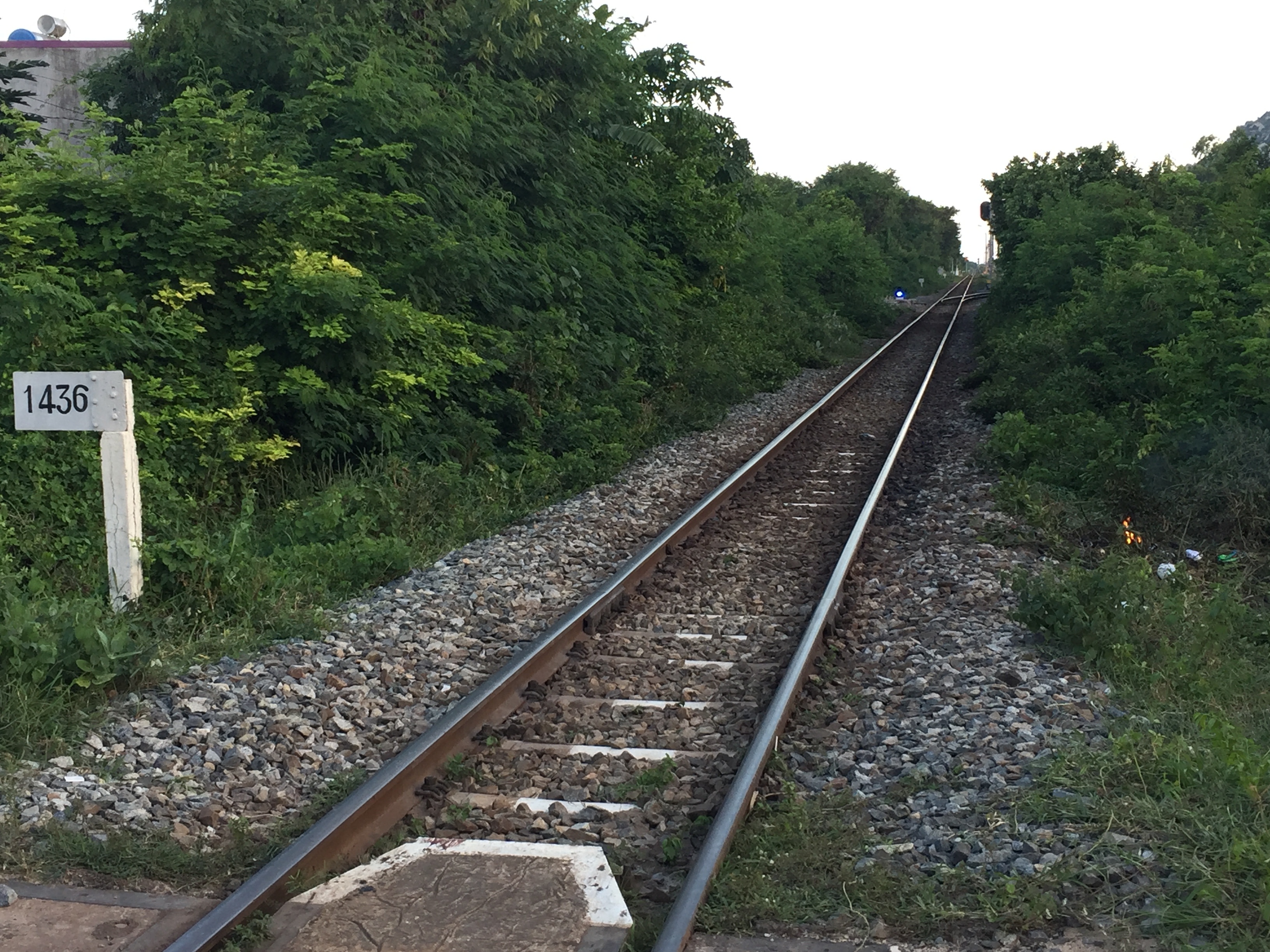 tau lua tong xe may 2 nguoi chet anh 1