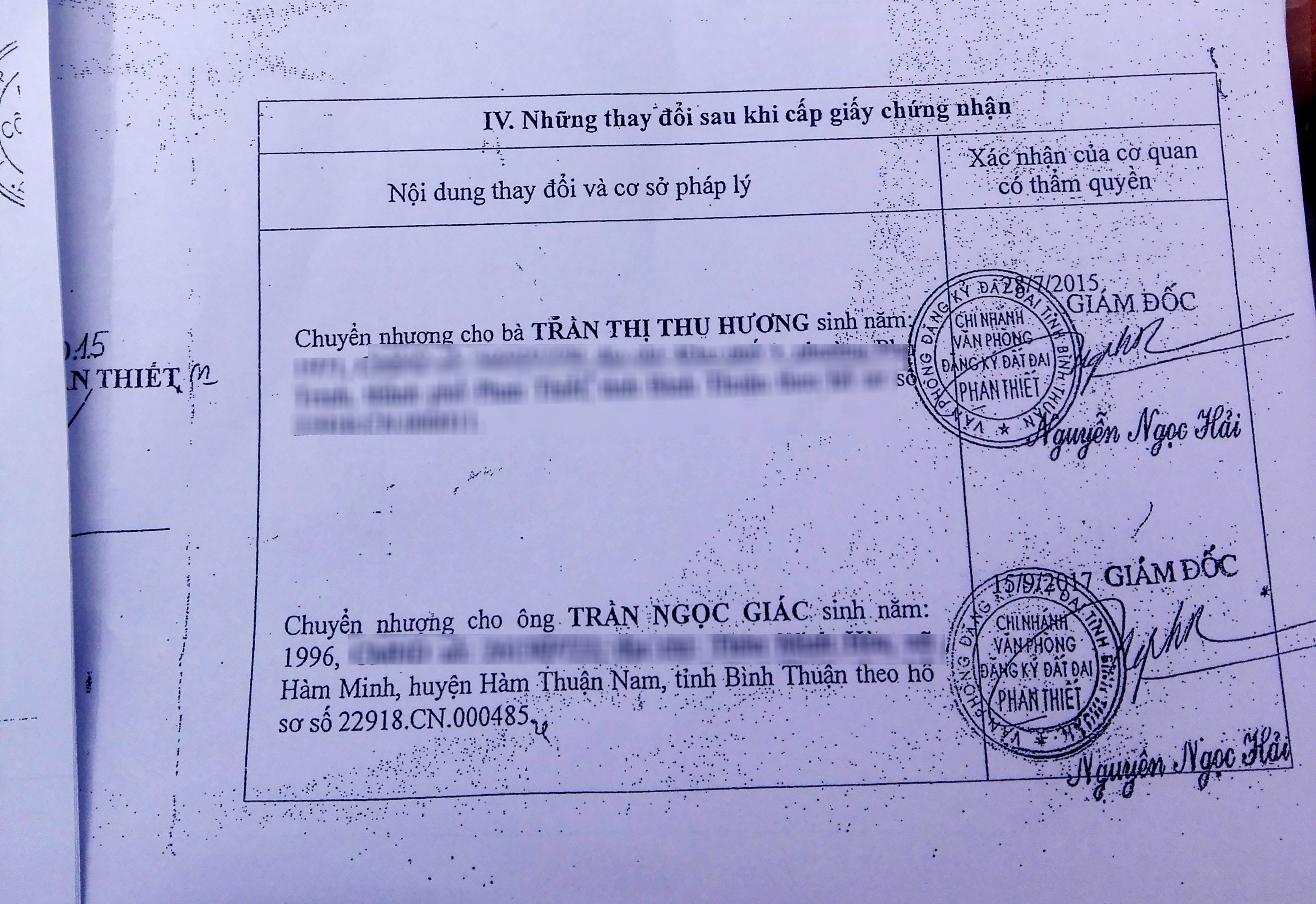 bị giữ giấy chứng nhận quyền sử dụng đất ảnh 2 bi giu giay chung nhan quyen su dung dat anh 2