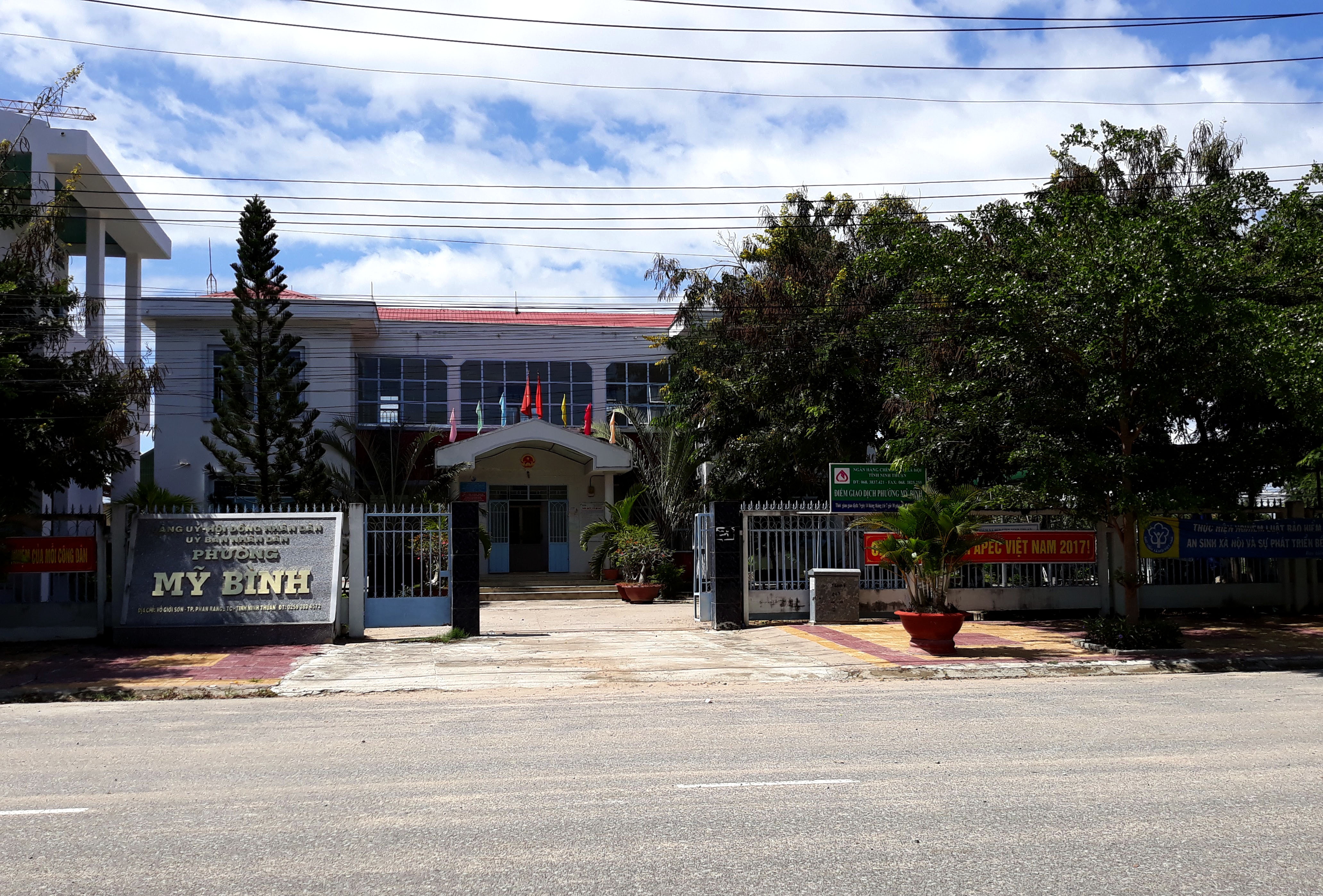 cách chức phó bí thư phường mỹ bình ảnh 1 cach chuc pho bi thu phuong my binh anh 1