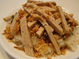 36 hoc sinh phai di cap cuu vi an xoi va cha lua hinh anh