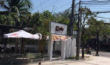 Dot quan ca phe roi tu sat sau khi dam vo cu hinh anh