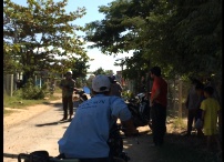 Khoanh khac kiem lam no sung khi nhung nguoi phu nu lon tieng hinh anh