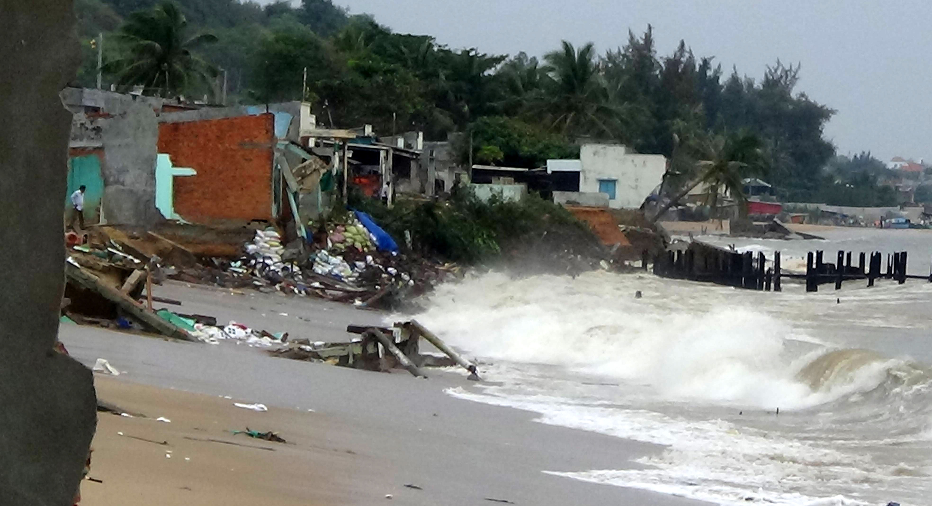 song bien danh sap 11 can nha anh 1