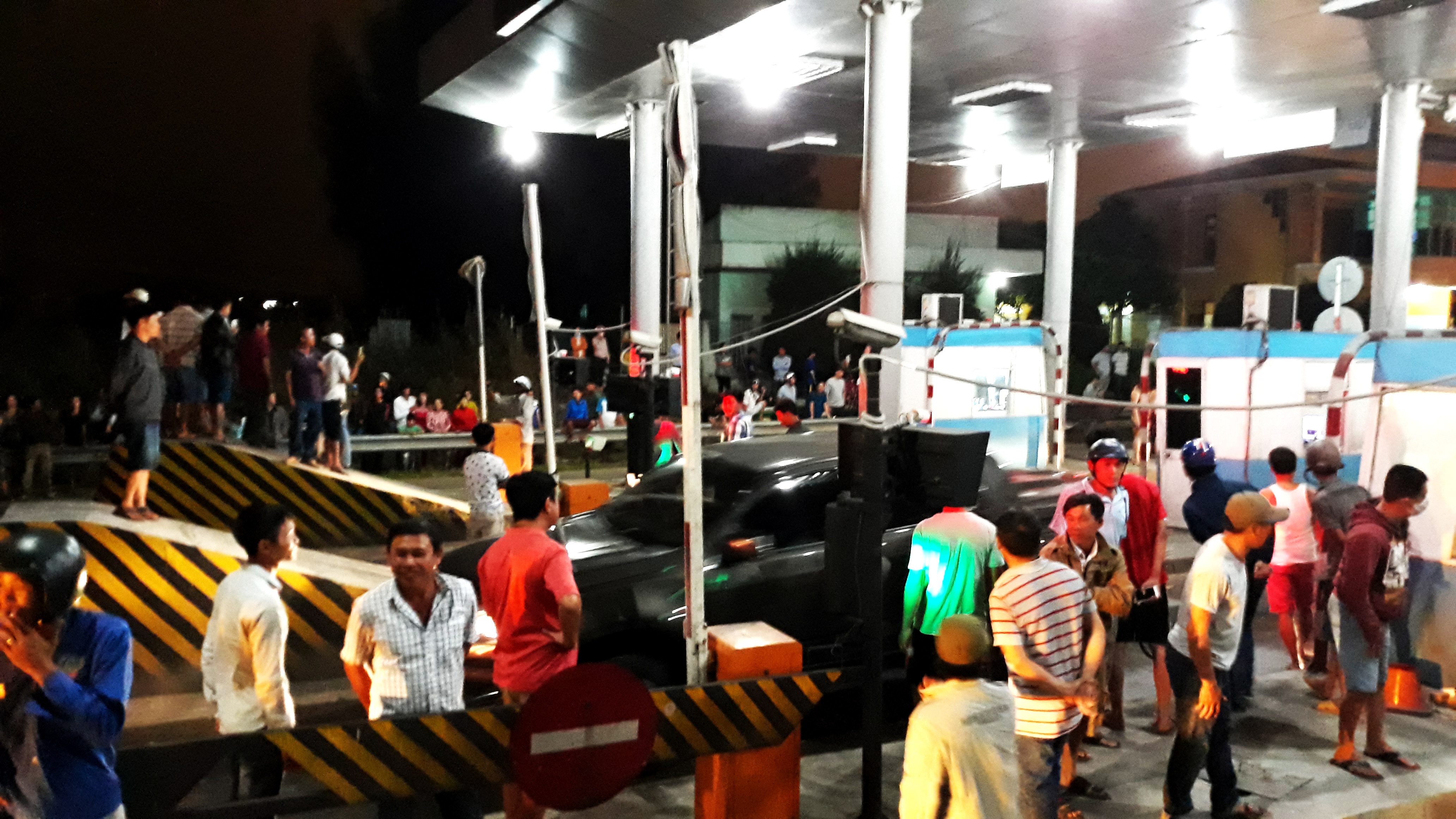 bot sông phan giảm giá vé ảnh 2 bot song phan giam gia ve anh 2