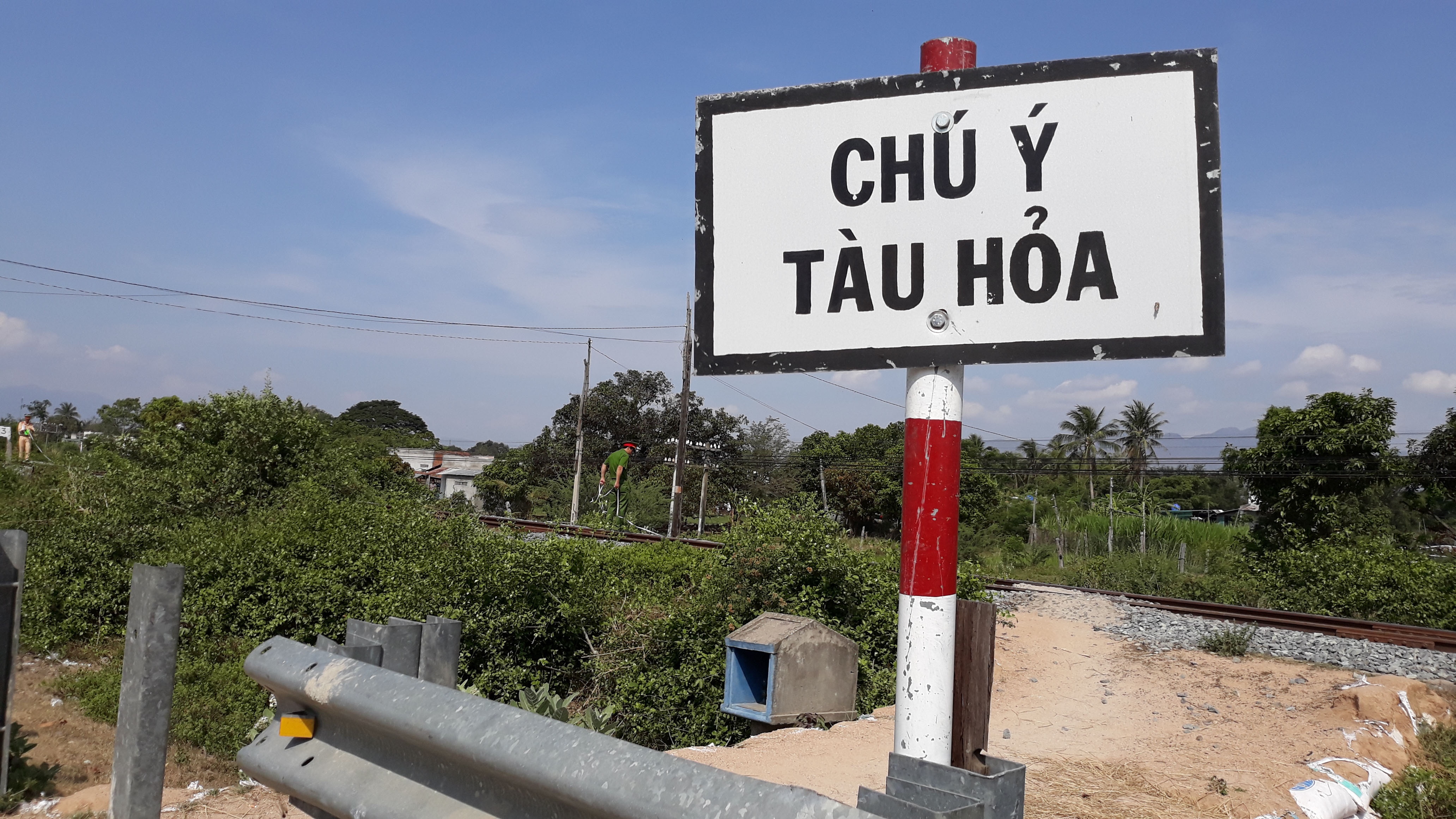 Tau hoa tong tu vong nguoi trong doan dua tang hinh anh