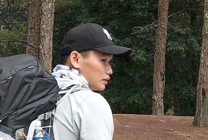 Gan 100 nguoi tim kiem nam phuot thu mat tich hinh anh