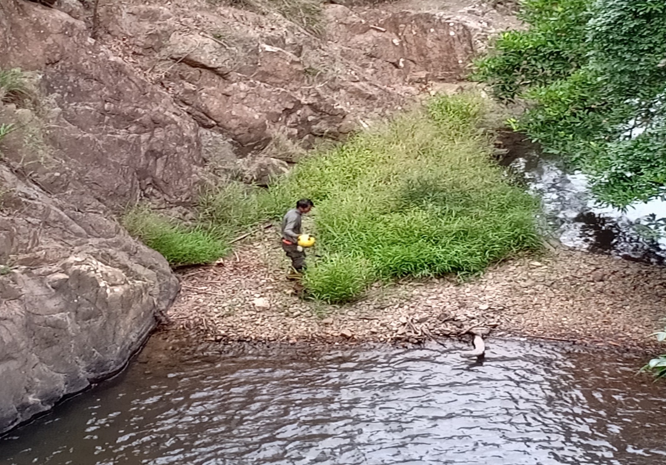 Tim thay thi the nghi cua phuot thu mat tich o Ta Nang - Phan Dung hinh anh