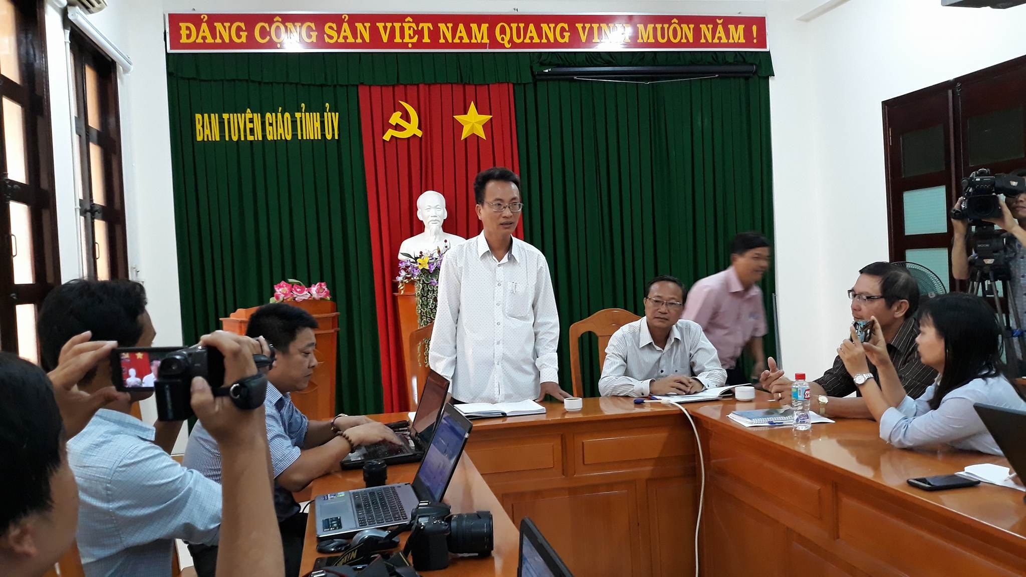 hop bao ubnd tinh binh thuan anh 1