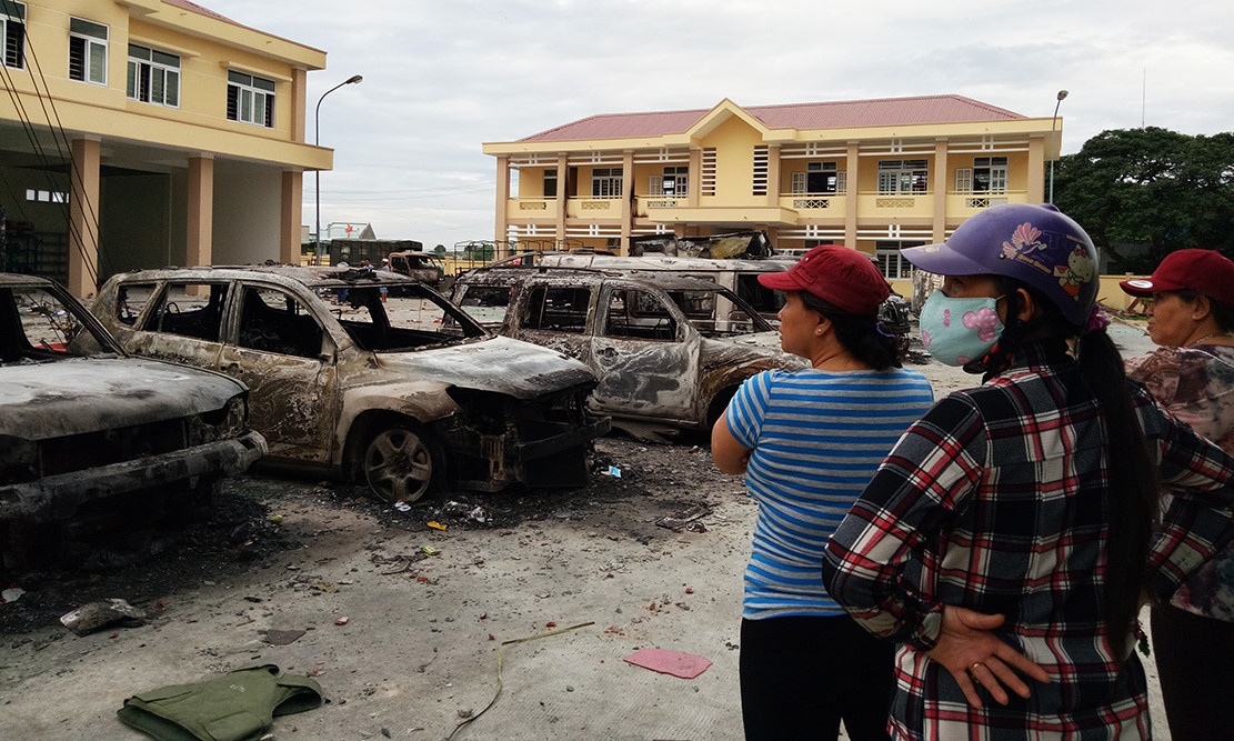 Cong an keu goi nguoi qua khich o Binh Thuan ra dau thu hinh anh