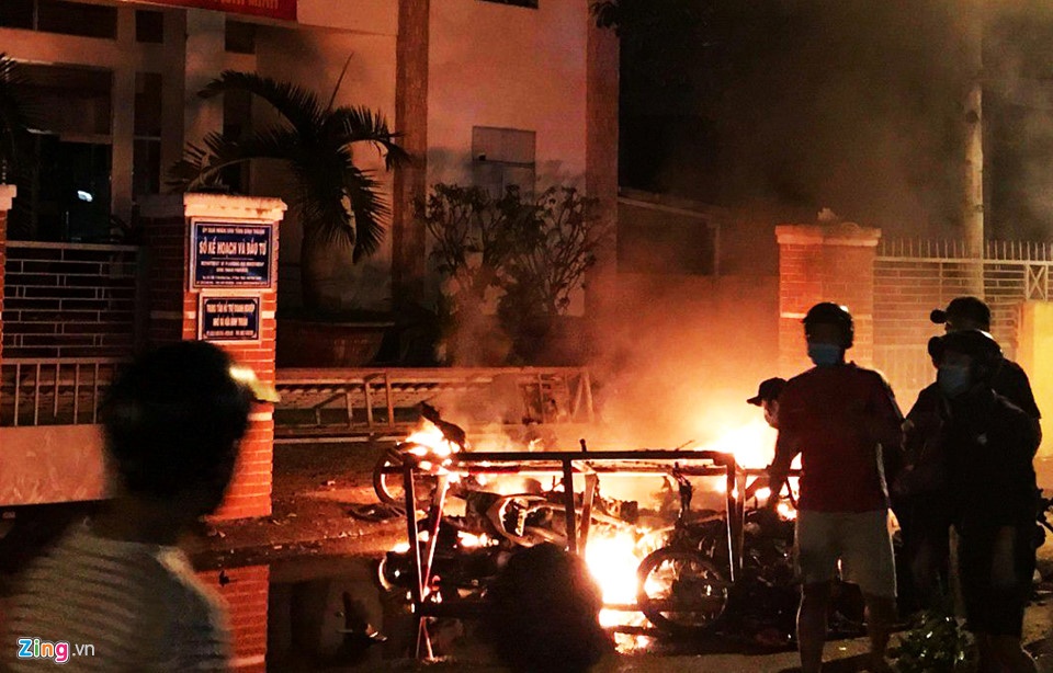 khoi to 8 nguoi gay roi o tuy phong anh 1