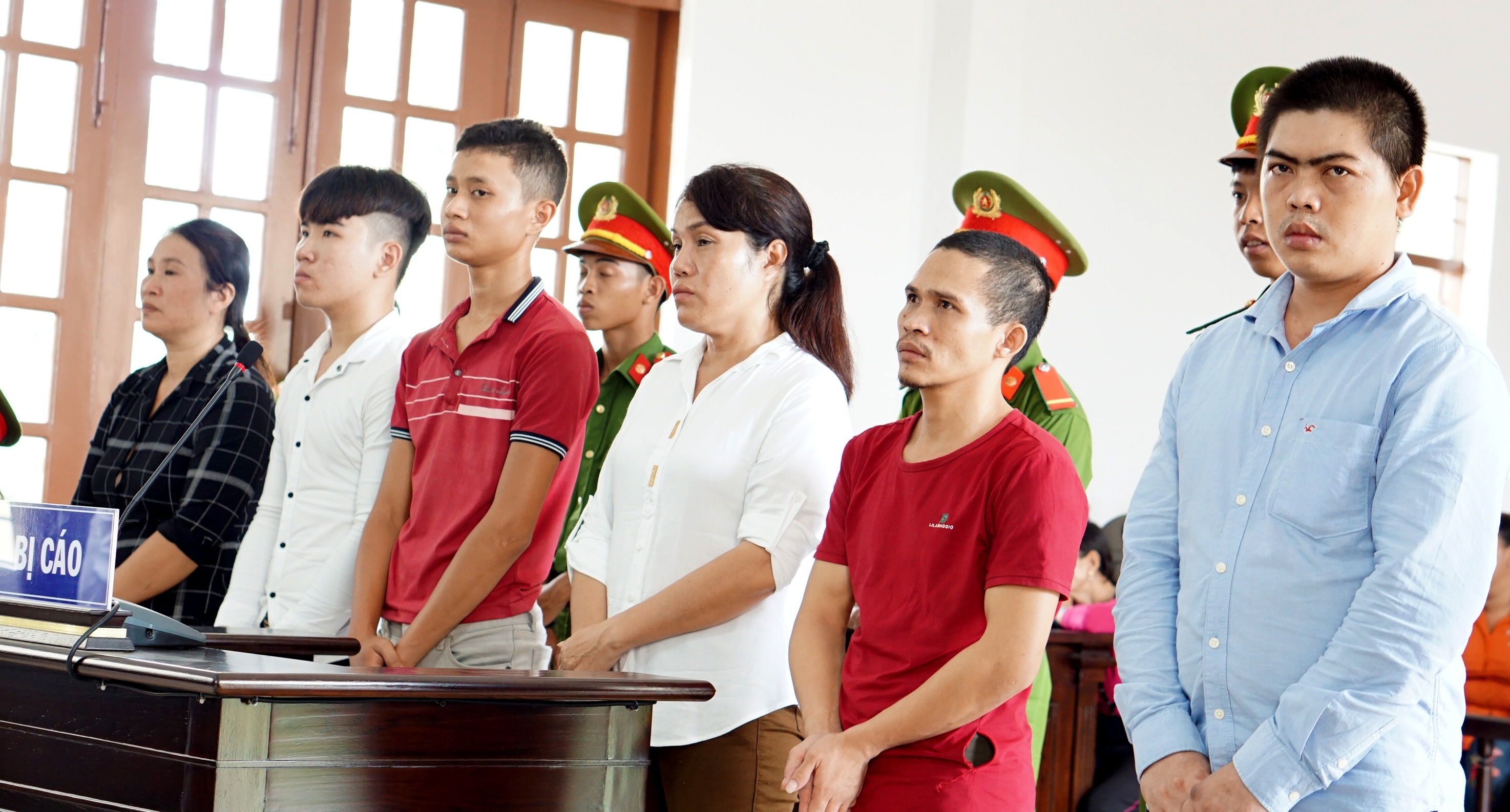 gay roi trat tu cong cong tai ninh thuan anh 1