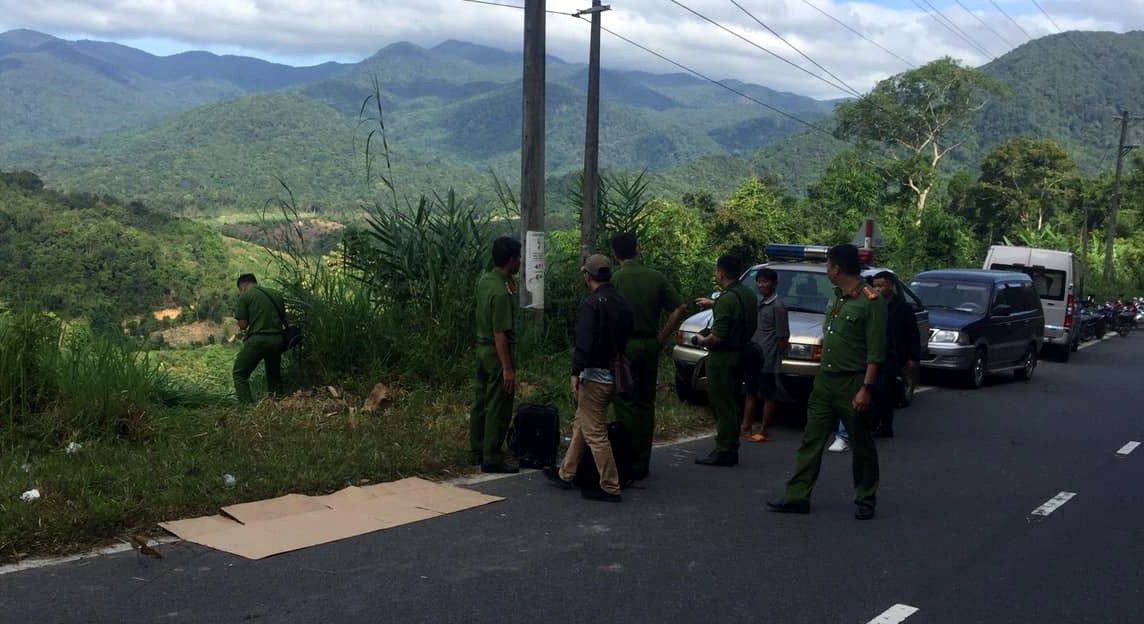 thi the nam thanh nien duoi vuc sau anh 1