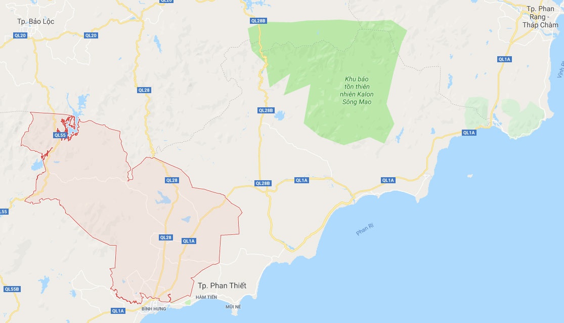 thi the nam thanh nien duoi vuc sau anh 2